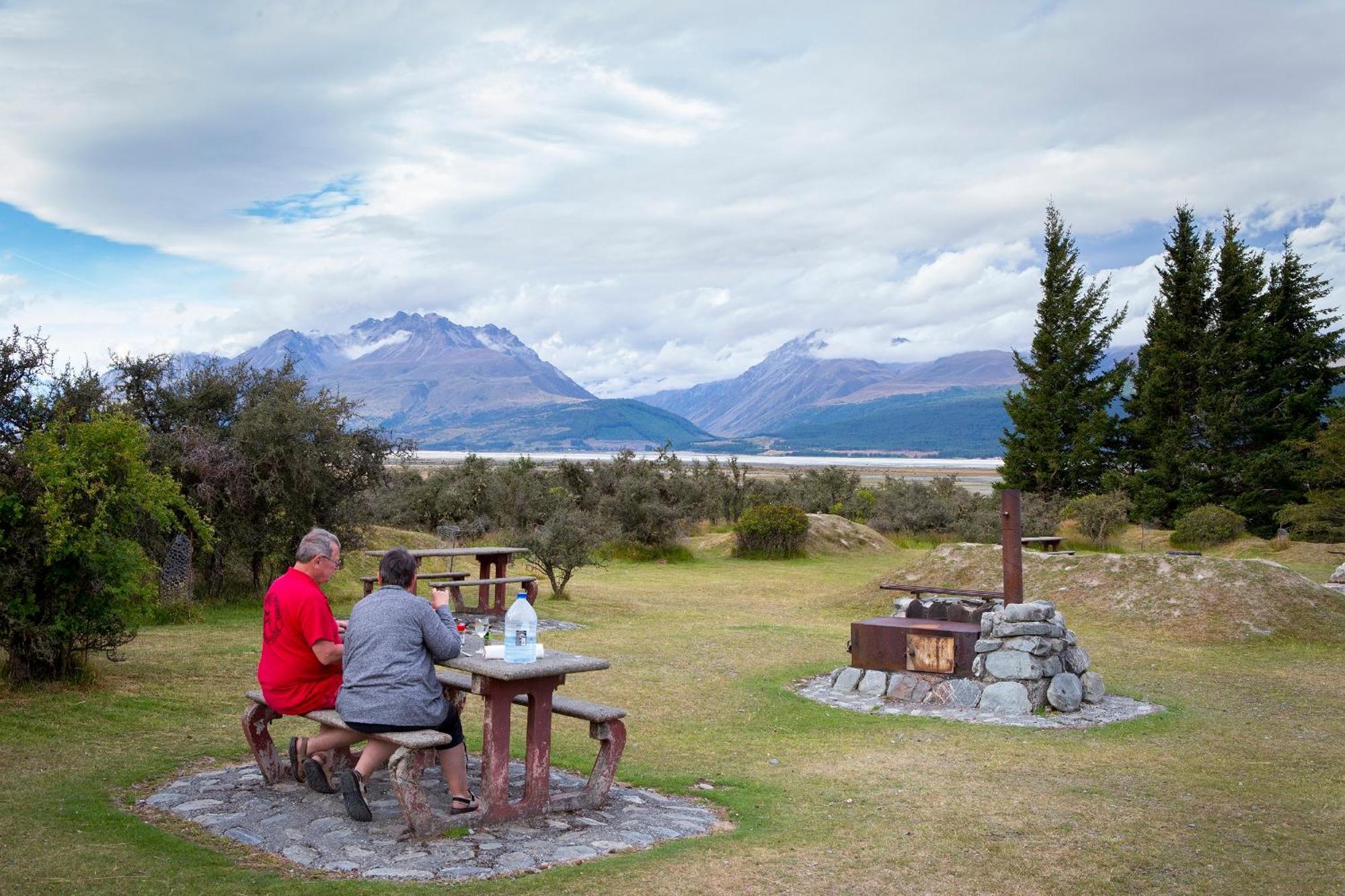 글렌타너 파크 센터 호텔 Aoraki / Mount Cook 객실 사진